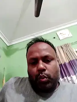 Snapshot of Niladri1410 chatting on February 5, 2025, 4:06 am Niladri1410 online show from February 5, 2025, 4:06 am