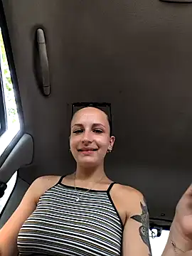 Snapshot of emma4xxx chatting on January 16, 2025, 8:25 pm emma4xxx online show from January 16, 2025, 8:25 pm