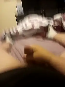 Snapshot of guy454518 chatting on September 20, 2025, 1:01 pm guy454518 online show from September 20, 2025, 1:01 pm