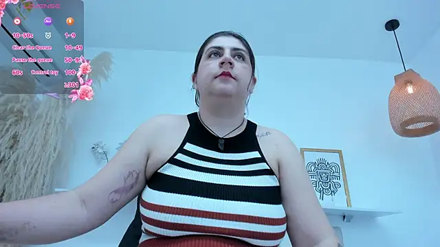 Snapshot of Gabriela_1x chatting on February 24, 2025, 12:26 pm Gabriela 1x online show from February 24, 2025, 12:26 pm
