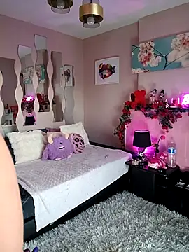 Snapshot of Lia_Roxx chatting on March 19, 2025, 5:39 pm Lia Roxx online show from March 19, 2025, 5:39 pm