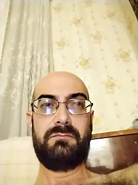 Snapshot of ArsenSavas chatting on October 14, 2025, 7:47 pm ArsenSavas online show from October 14, 2025, 7:47 pm