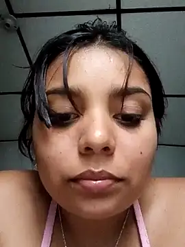 Snapshot of stefanie010 chatting on December 8, 2024, 4:39 pm stefanie010 online show from December 8, 2024, 4:39 pm