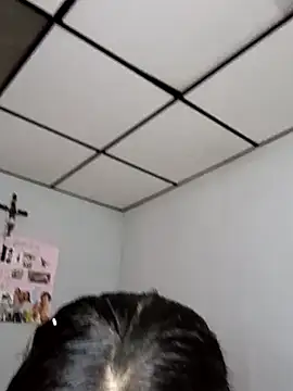 Snapshot of stefanie010 chatting on October 18, 2025, 7:25 pm stefanie010 online show from October 18, 2025, 7:25 pm