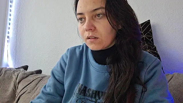 Snapshot of Cyndee_Winter chatting on December 28, 2024, 1:49 pm Cyndee Winter online show from December 28, 2024, 1:49 pm