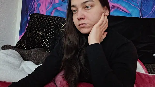 Snapshot of Cyndee_Winter chatting on January 19, 2025, 2:49 pm Cyndee Winter online show from January 19, 2025, 2:49 pm