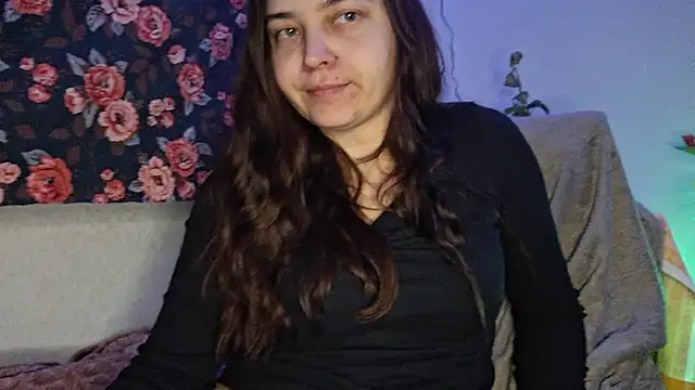 Snapshot of Cyndee_Winter chatting on March 21, 2025, 7:35 pm Cyndee Winter online show from March 21, 2025, 7:35 pm