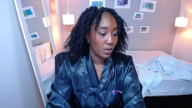 Snapshot of kiara_evanss chatting on December 24, 2024, 2:21 am kiara evanss online show from December 24, 2024, 2:21 am