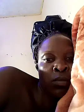 Snapshot of pretty_amaal chatting on January 5, 2025, 6:24 am pretty amaal online show from January 5, 2025, 6:24 am