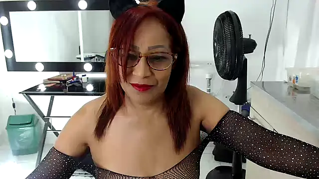 Snapshot of keyla-sensual chatting on October 21, 2025, 10:43 pm keyla-sensual online show from October 21, 2025, 10:43 pm