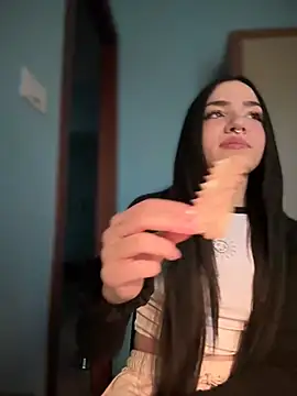 Snapshot of ShannonShanny chatting on January 27, 2025, 2:46 pm ShannonShanny online show from January 27, 2025, 2:46 pm