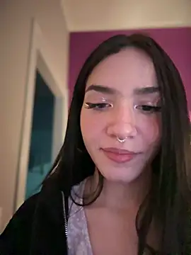 Snapshot of ShannonShanny chatting on March 12, 2025, 5:17 pm ShannonShanny online show from March 12, 2025, 5:17 pm