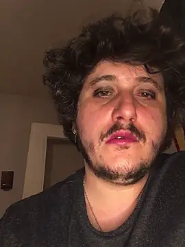 Snapshot of Daminou28 chatting on March 15, 2025, 12:15 am Daminou28 online show from March 15, 2025, 12:15 am