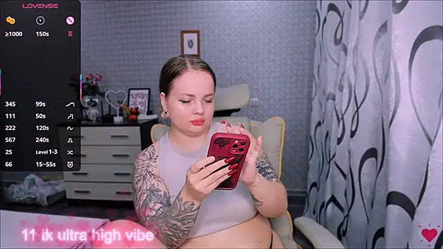 Snapshot of flower_sarah_ chatting on October 22, 2025, 11:54 am flower sarah online show from October 22, 2025, 11:54 am