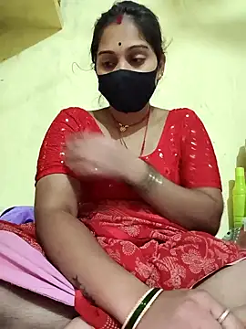 Snapshot of Hi_Radhika chatting on March 4, 2025, 5:03 pm Hi Radhika online show from March 4, 2025, 5:03 pm