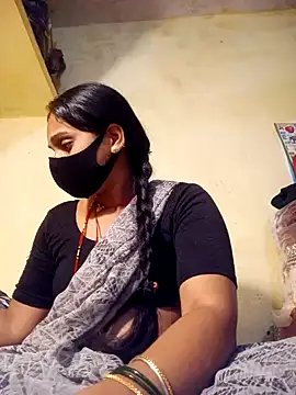 Snapshot of Hi_Radhika chatting on March 7, 2025, 5:49 pm Hi Radhika online show from March 7, 2025, 5:49 pm