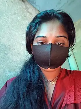 Snapshot of Hi_Radhika chatting on October 7, 2025, 4:20 am Hi Radhika online show from October 7, 2025, 4:20 am