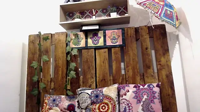 Snapshot of SARA_VAL3NTINA_ chatting on September 10, 2025, 11:16 pm SARA VAL3NTINA  online show from September 10, 2025, 11:16 pm