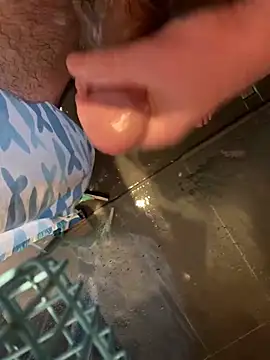 Snapshot of LivingLegend1978 chatting on December 22, 2024, 9:33 am LivingLegend1978 online show from December 22, 2024, 9:33 am