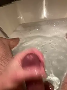 Snapshot of LivingLegend1978 chatting on December 26, 2024, 5:08 pm LivingLegend1978 online show from December 26, 2024, 5:08 pm