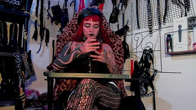 Snapshot of Agatha_BDSM chatting on January 11, 2025, 7:49 pm Agatha BDSM online show from January 11, 2025, 7:49 pm