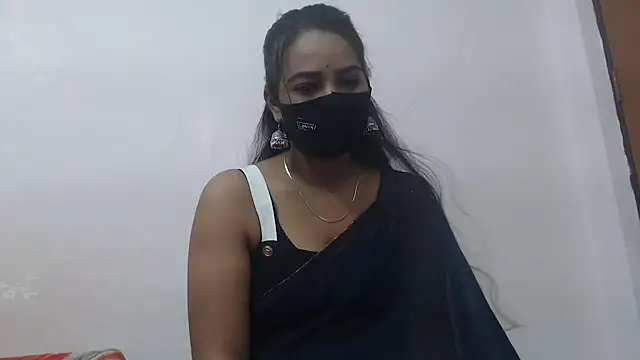 Snapshot of wildbabes chatting on October 15, 2025, 3:45 pm wildbabes online show from October 15, 2025, 3:45 pm