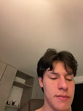 Snapshot of Alexxblue chatting on December 31, 2024, 6:05 am Alexxblue online show from December 31, 2024, 6:05 am