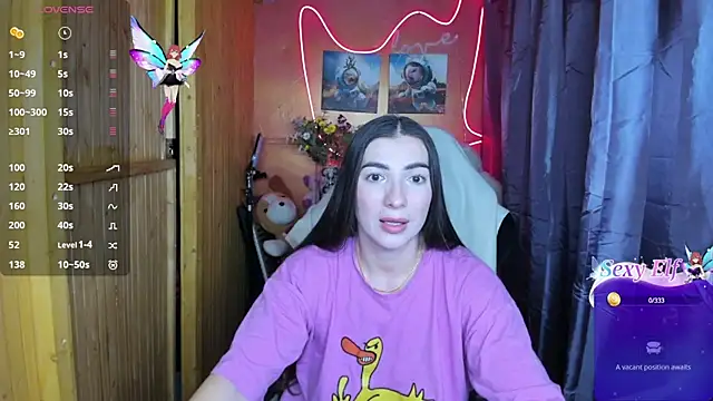 Snapshot of Fiery_Brunette_ chatting on January 10, 2025, 5:24 pm Fiery Brunette  online show from January 10, 2025, 5:24 pm