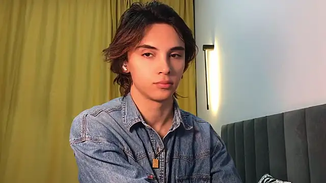 Snapshot of k0sta_ chatting on January 21, 2025, 12:07 pm k0sta online show from January 21, 2025, 12:07 pm