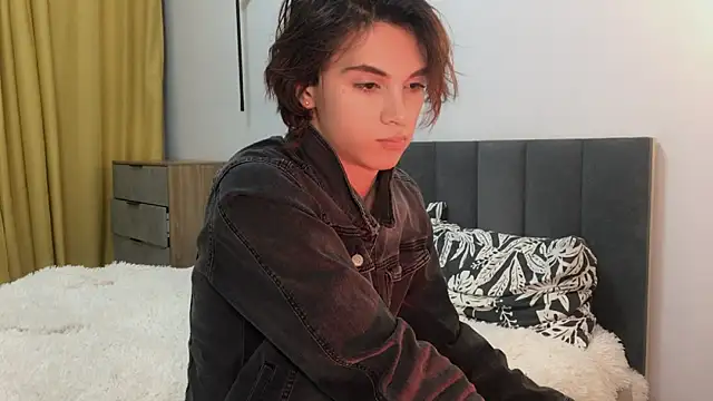 Snapshot of k0sta_ chatting on January 24, 2025, 6:04 pm k0sta online show from January 24, 2025, 6:04 pm