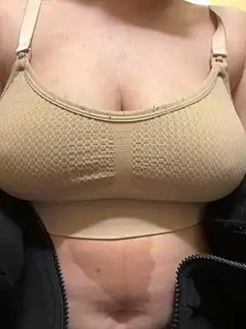 Snapshot of Angel__lika chatting on October 20, 2025, 3:56 pm Angel  lika online show from October 20, 2025, 3:56 pm