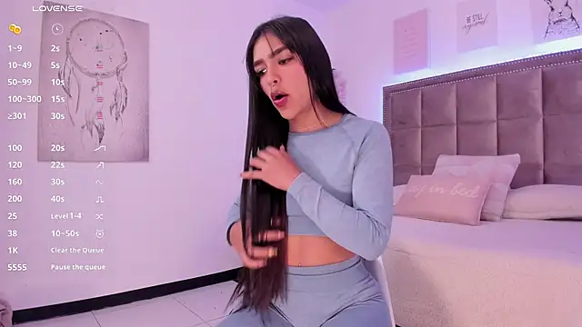 Snapshot of Michelle_se chatting on January 15, 2025, 11:08 pm Michelle se online show from January 15, 2025, 11:08 pm