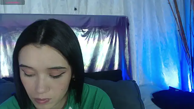 Snapshot of megan_lover chatting on October 2, 2025, 2:18 am megan lover online show from October 2, 2025, 2:18 am