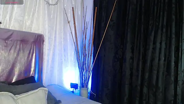 Snapshot of megan_lover chatting on October 15, 2025, 1:50 am megan lover online show from October 15, 2025, 1:50 am