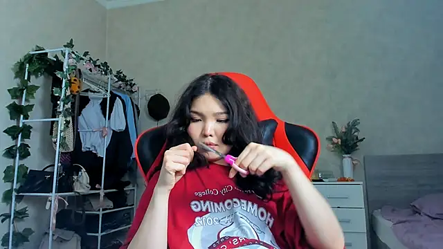 Snapshot of wastforu chatting on February 24, 2025, 2:04 pm wastforu online show from February 24, 2025, 2:04 pm