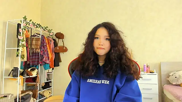 Snapshot of wastforu chatting on October 13, 2025, 6:13 am wastforu online show from October 13, 2025, 6:13 am