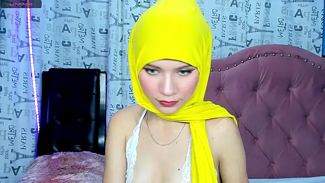 hanaa 18 online show from December 3, 2024, 2:36 am