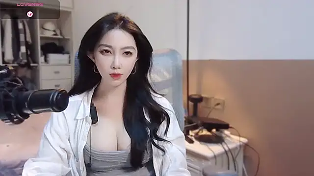 vyizh- online show from December 6, 2024, 8:26 am