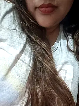  Redwine  online show from February 12, 2025, 3:16 pm