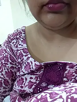  Redwine  online show from February 25, 2025, 8:41 pm