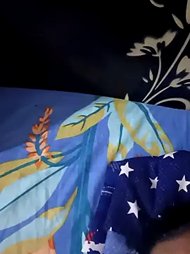  Redwine  online show from September 19, 2025, 7:58 pm