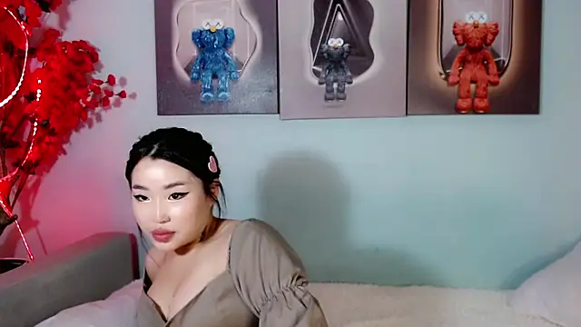 Snapshot of ichiben chatting on January 2, 2025, 4:20 am ichiben online show from January 2, 2025, 4:20 am