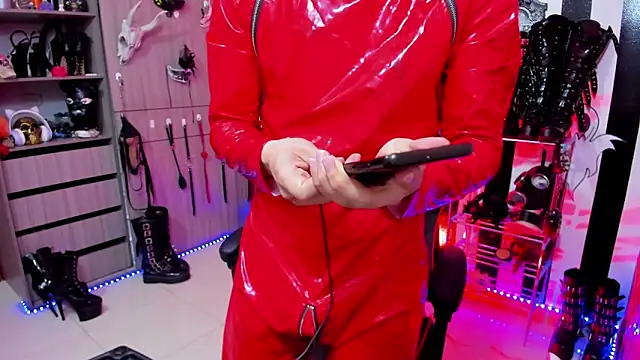 daven56 online show from February 25, 2025, 1:28 pm