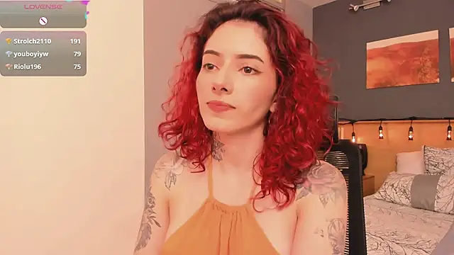 Snapshot of LiliJones_ chatting on January 17, 2025, 8:44 pm LiliJones online show from January 17, 2025, 8:44 pm