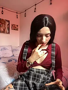 Snapshot of LiliJones_ chatting on March 3, 2025, 5:29 pm LiliJones online show from March 3, 2025, 5:29 pm