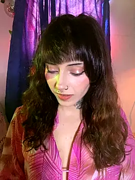 Snapshot of LiliJones_ chatting on October 8, 2025, 6:16 pm LiliJones online show from October 8, 2025, 6:16 pm