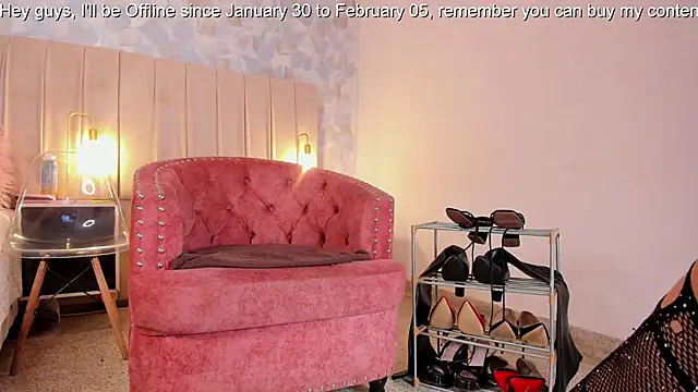Snapshot of samara_smithh chatting on January 24, 2025, 11:48 am samara smithh online show from January 24, 2025, 11:48 am