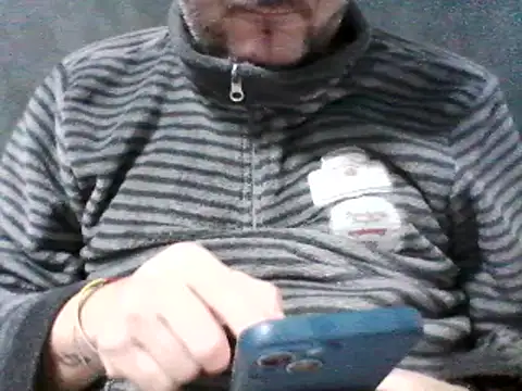 Snapshot of daky_86 chatting on January 25, 2025, 5:40 pm daky 86 online show from January 25, 2025, 5:40 pm