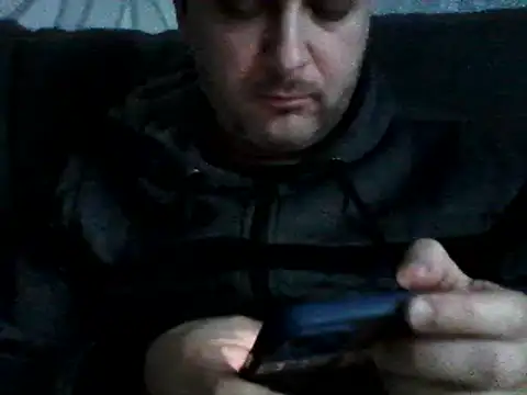 Snapshot of daky_86 chatting on February 22, 2025, 4:09 pm daky 86 online show from February 22, 2025, 4:09 pm