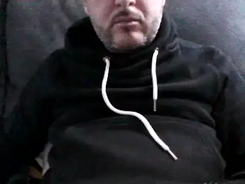 Snapshot of daky_86 chatting on March 15, 2025, 6:10 pm daky 86 online show from March 15, 2025, 6:10 pm